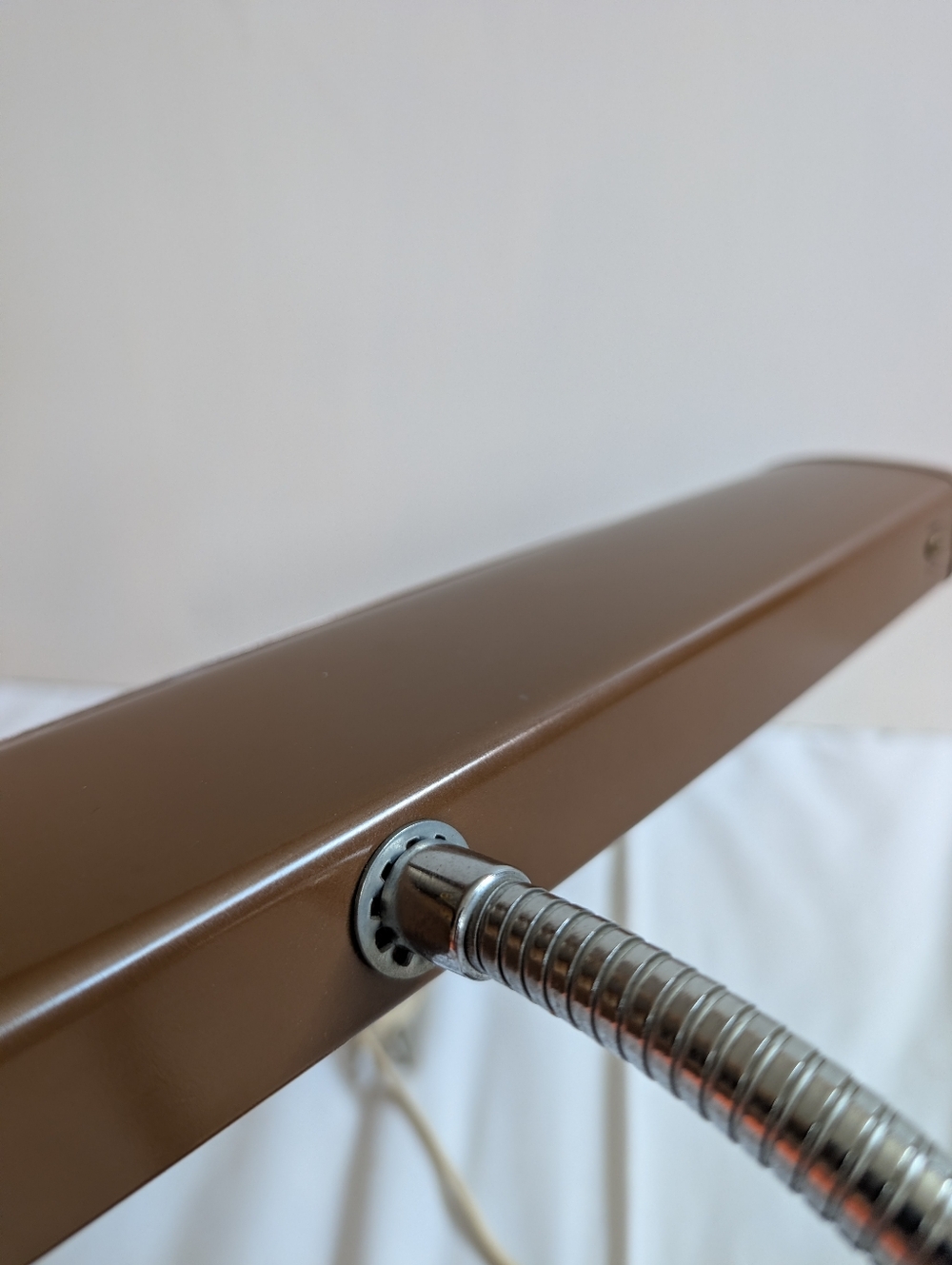 1960's Original - Made In Japan - Brand New (Deadstock) Vintage Brown Desk Lamp - Picture 4 of 12